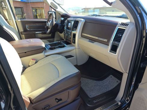 Used 2018 RAM 2500 Longhorn w/ Longhorn Southfork Package image 33