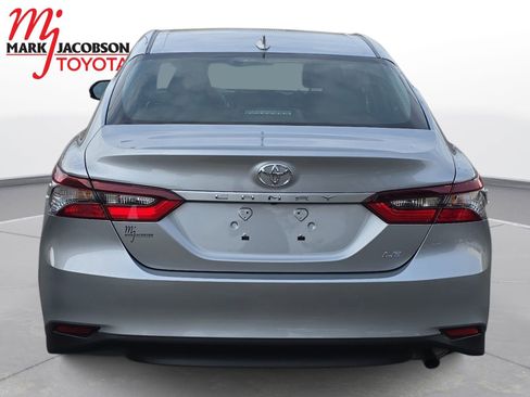 Used 2023 Toyota Camry LE image 11