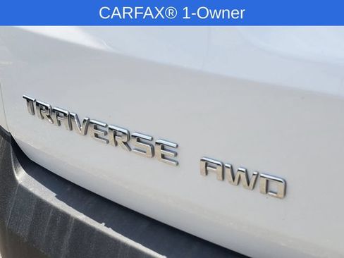 Certified 2021 Chevrolet Traverse LT w/ LPO, Floor Liner Package AWD/4WD image 8