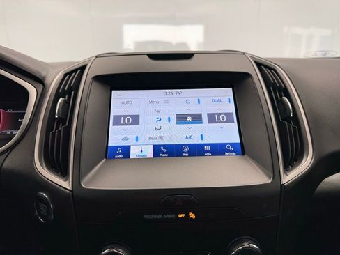 Used 2020 Ford Edge SEL w/ Convenience Package image 31