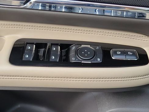 Certified 2020 Lincoln Corsair Reserve w/ Equipment Group 201A image 16