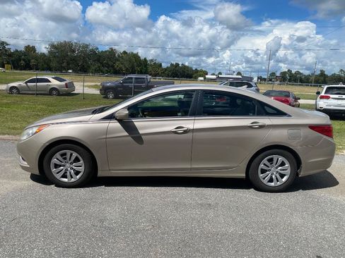 Used 2011 Hyundai Sonata GLS FWD image 1