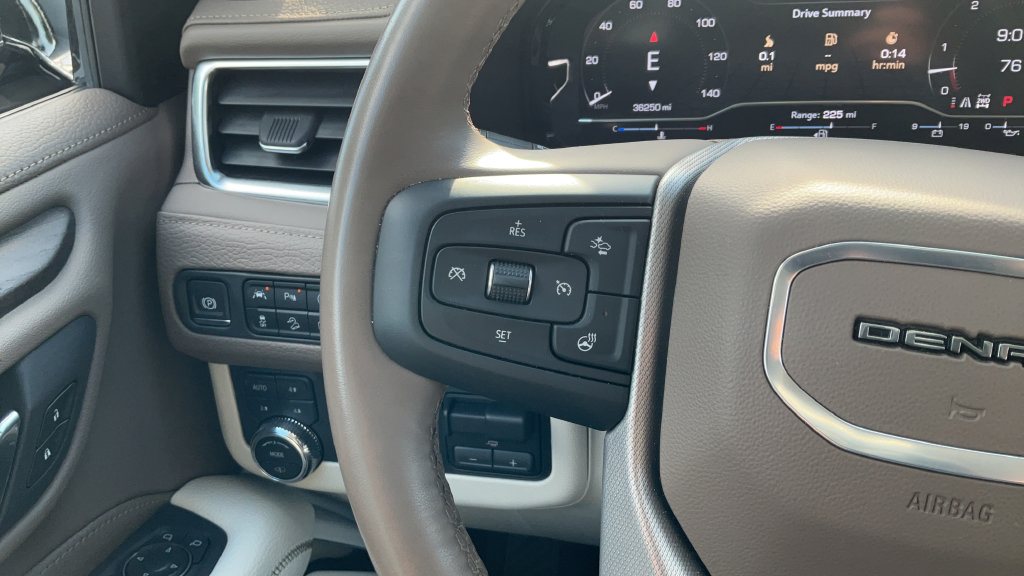 Certified 2024 GMC Yukon Denali w/ Max Trailering Package AWD/4WD image 34