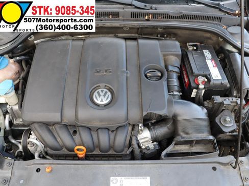 Used 2012 Volkswagen Jetta SE FWD image 22