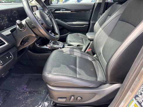 Used 2024 Kia Seltos EX AWD/4WD image 9