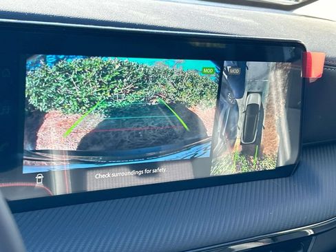 New 2026 Nissan Kicks SR w/ Cold Weather Package AWD/4WD image 25
