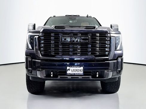 Used 2024 GMC Sierra 2500 Denali Ultimate AWD/4WD image 2