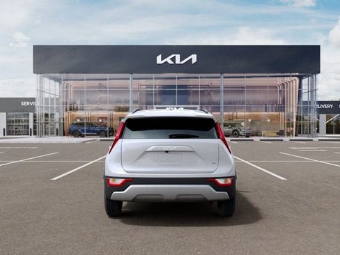 New 2026 Kia Niro LX FWD image 5