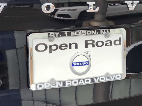 Used 2025 Volvo XC90 B6 Ultra w/ Protection Package Premier AWD/4WD image 31
