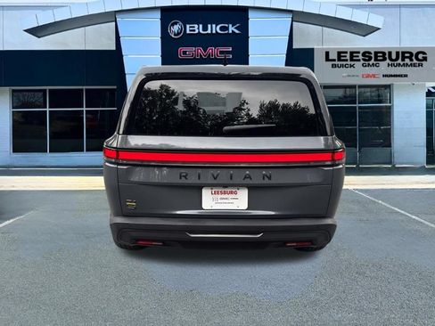 Used 2025 Rivian R1S Premium AWD/4WD image 6