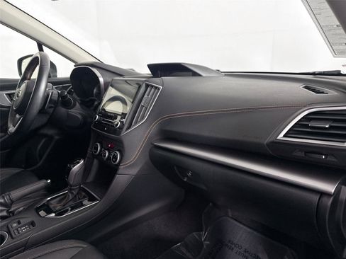 Used 2022 Subaru Crosstrek 2.5i Limited w/ Moonroof Package 1 image 40