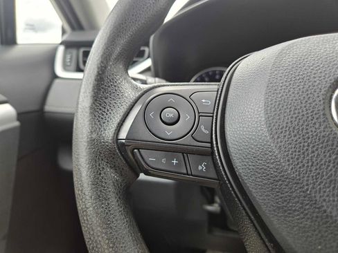 Used 2020 Toyota RAV4 XLE w/ All Weather Liner Package AWD/4WD image 35