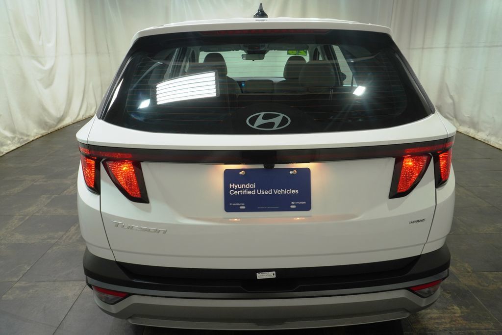 Certified 2026 Hyundai Tucson SE AWD/4WD image 5