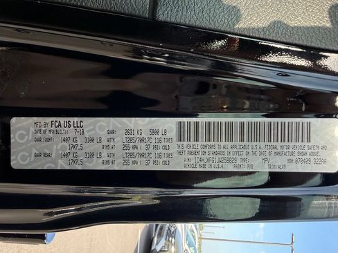 Used 2018 Jeep Wrangler Unlimited Rubicon AWD/4WD image 33