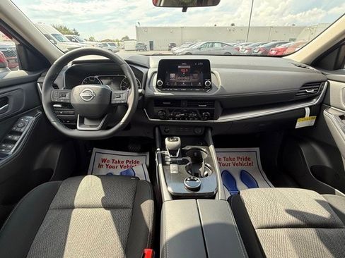 New 2026 Nissan Rogue SV image 20