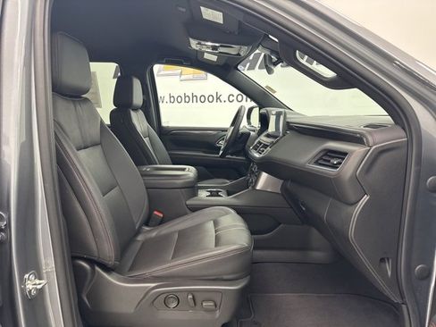 Used 2022 Chevrolet Tahoe RST w/ Luxury Package image 34