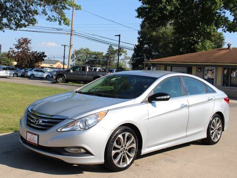 Used 2014 Hyundai Sonata SE FWD image 5