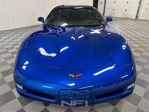 Used 2002 Chevrolet Corvette Convertible w/ Preferred Equipment Group2 RWD image 4
