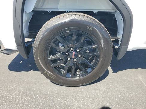 New 2026 GMC Sierra 1500 Elevation AWD/4WD image 5
