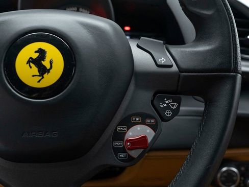 Used 2016 Ferrari 488 GTB RWD image 23
