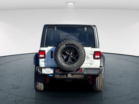 Used 2023 Jeep Wrangler Unlimited w/ Cold Weather Group image 7