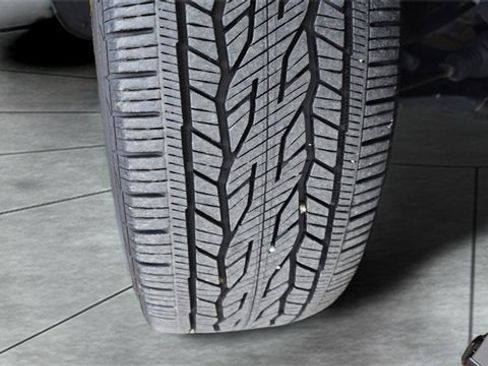 Used 2024 Buick Enclave Essence w/ Experience Buick Package image 31