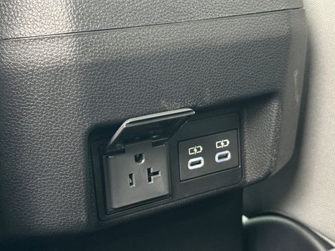 New 2025 Toyota Tacoma TRD Off-Road image 14