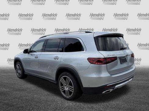 Used 2024 Mercedes-Benz GLS 450 4MATIC image 8