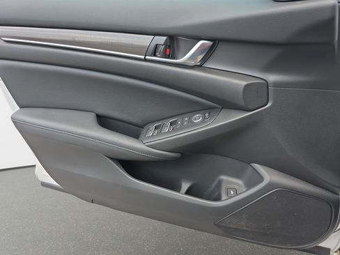 Used 2022 Honda Accord Sport image 27