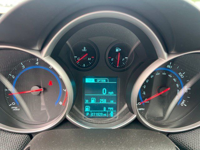 Used 2016 Chevrolet Cruze LT FWD image 21
