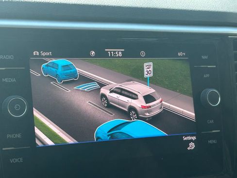 Certified 2022 Volkswagen Atlas SEL Premium image 16