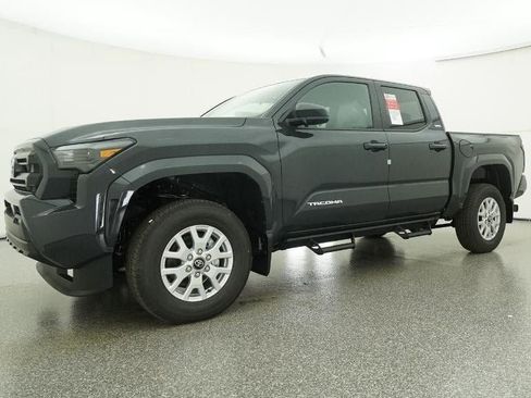 New 2026 Toyota Tacoma SR5 image 17