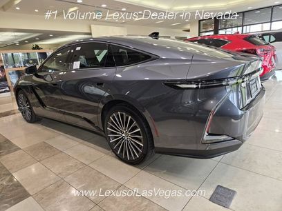 New 2026 Lexus ES 350e
