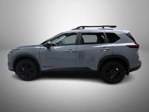 Certified 2025 Nissan Rogue SV AWD/4WD image 8