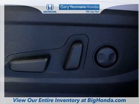 Used 2025 Kia Telluride S FWD image 23