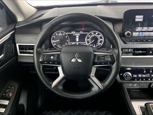 Used 2022 Mitsubishi Outlander SEL FWD image 5