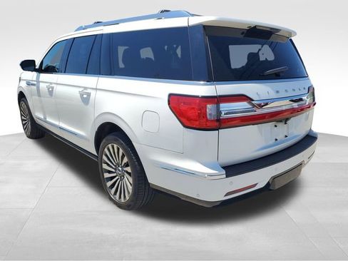 Used 2020 Lincoln Navigator L Reserve w/ Luxury Package AWD/4WD image 6
