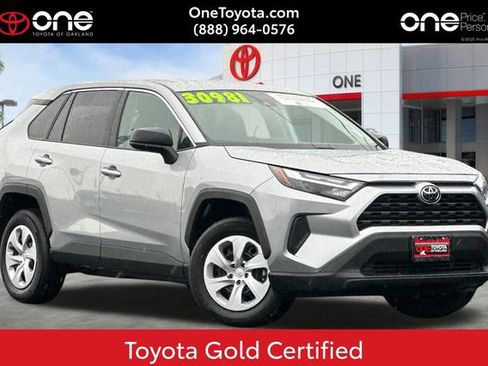 Certified 2025 Toyota RAV4 LE image 1