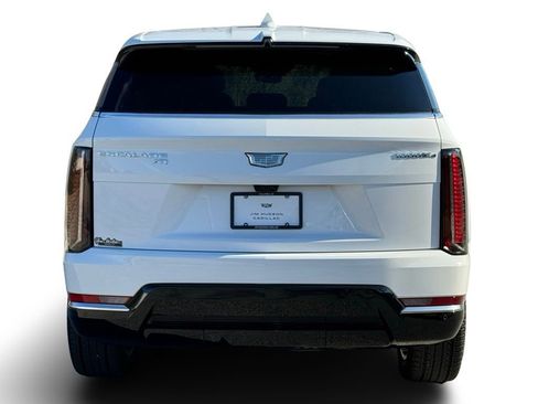 New 2025 Cadillac Escalade IQ Luxury 2 image 13