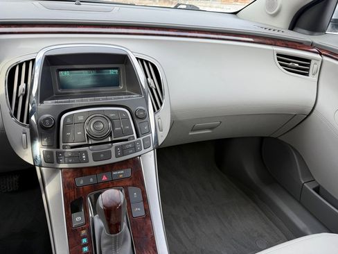 Used 2011 Buick LaCrosse CXL image 14