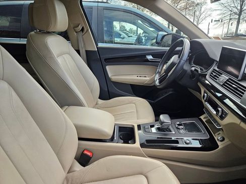 Used 2018 Audi Q5 2.0T Premium Plus w/ Premium Plus Package image 8