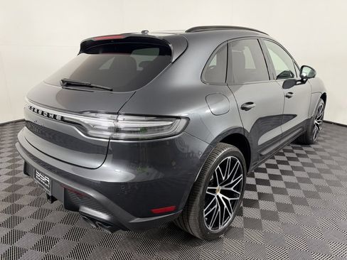 Used 2023 Porsche Macan AWD/4WD image 6