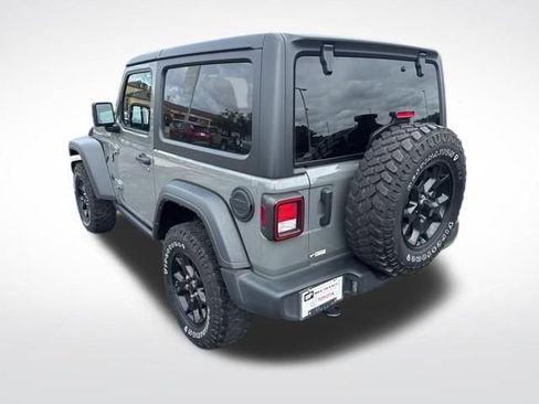 Used 2021 Jeep Wrangler Sport AWD/4WD image 3