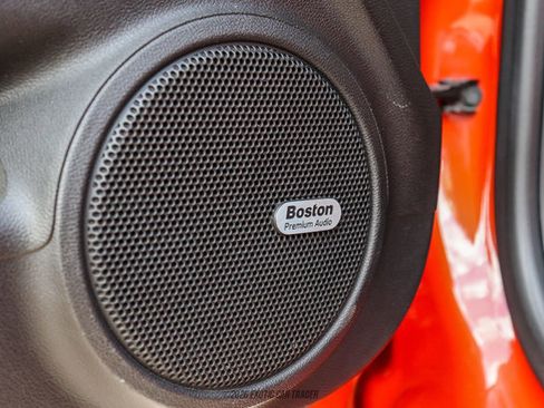 Used 2010 Chevrolet Camaro SS image 29