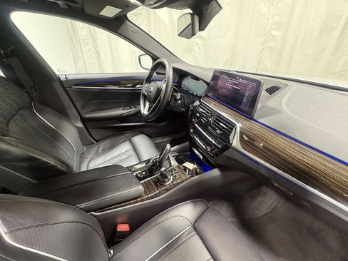 Used 2021 BMW 540i xDrive w/ Executive Package AWD/4WD image 7