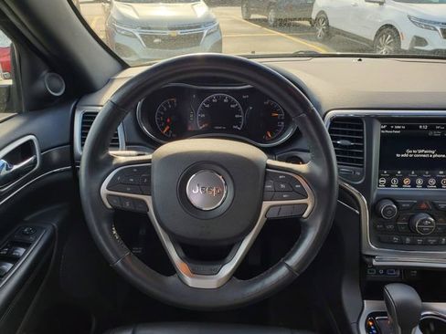 Used 2018 Jeep Grand Cherokee Limited AWD/4WD image 17
