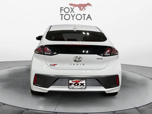Used 2020 Hyundai Ioniq SEL image 5