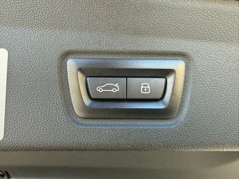 Certified 2023 BMW i4 eDrive40 RWD image 12