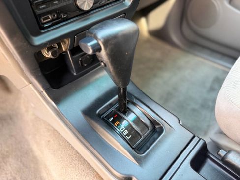 Used 2002 Toyota 4Runner SR5 image 19