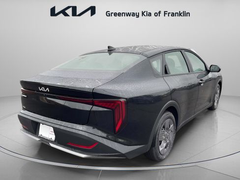 New 2025 Kia K4 LX image 7